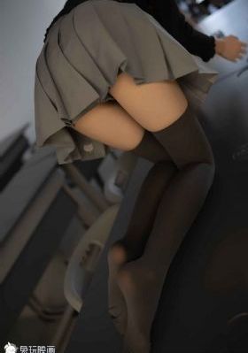 绝色黑寡妇