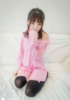 电视剧向着炮火前进