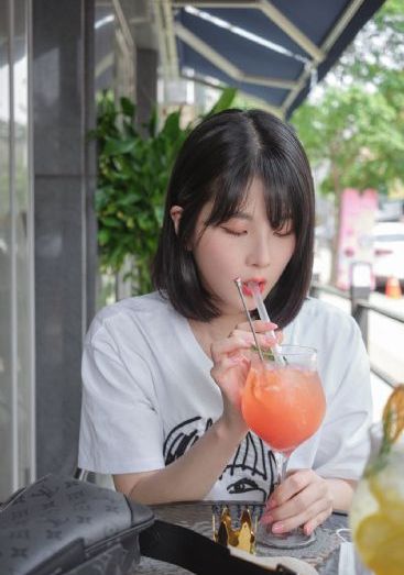 年轻的姐夫免费