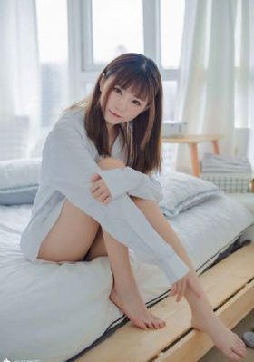 三五成群粤语