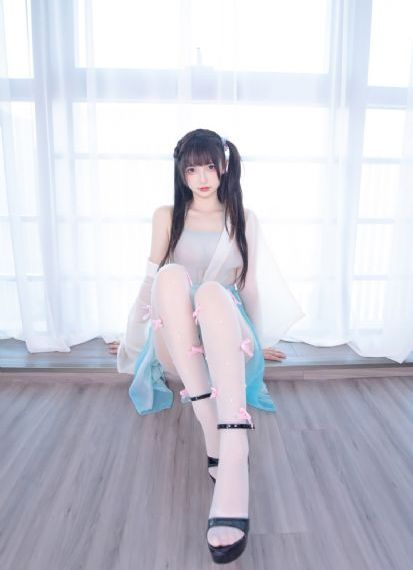 宝贝把腿开大让我添添你视频