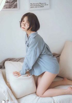 风流的女佣人bd播放
