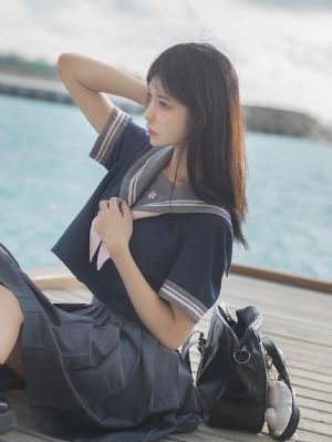 一边面膜一边燥的视频